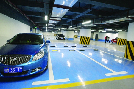 停車場.jpg 停車場.jpg