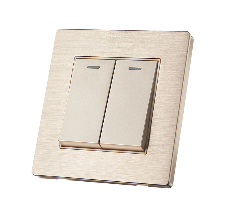 機械開關.jpg 機械開關.jpg